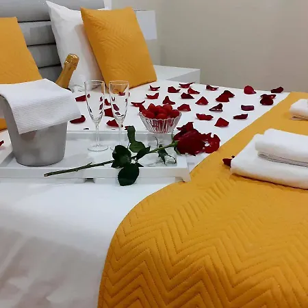 Tavares Guest Houses 2 *